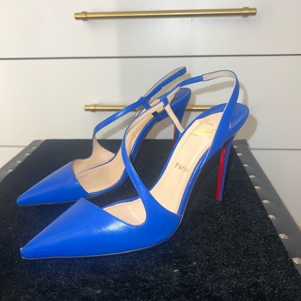 Electric Blue Christian Louboutin size 40